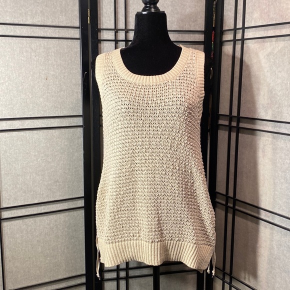 easel Tops Easel Size M Sweater Vest Poshmark